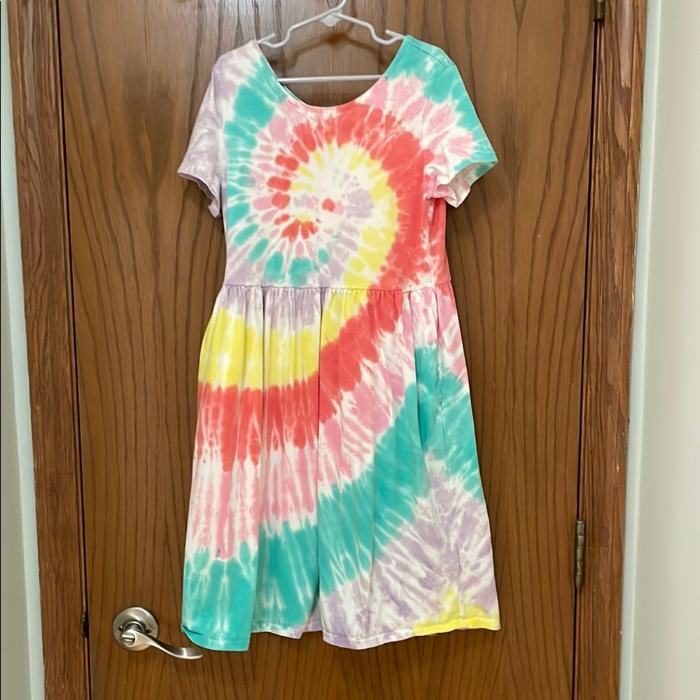 LANDS END UGC Girls Size Large Colorful Tie-Dye Short Sleeve Dress - Picture 1 of 8